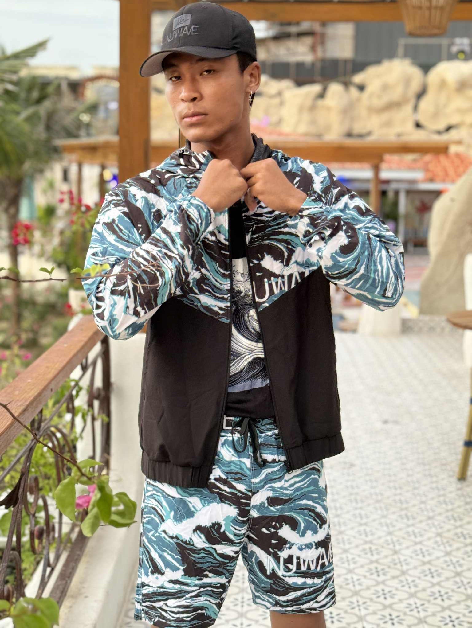 UNISEX JACKET